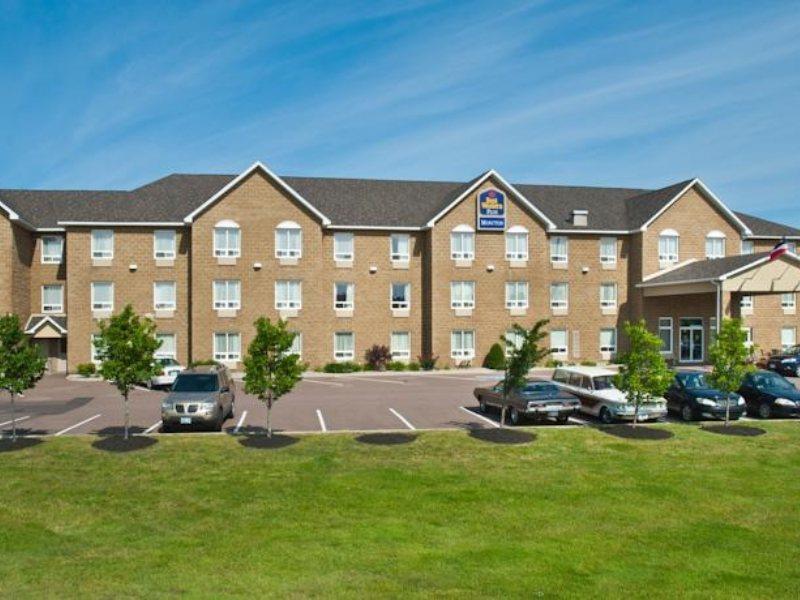 Best Western Plus Moncton Hotel Bagian luar foto