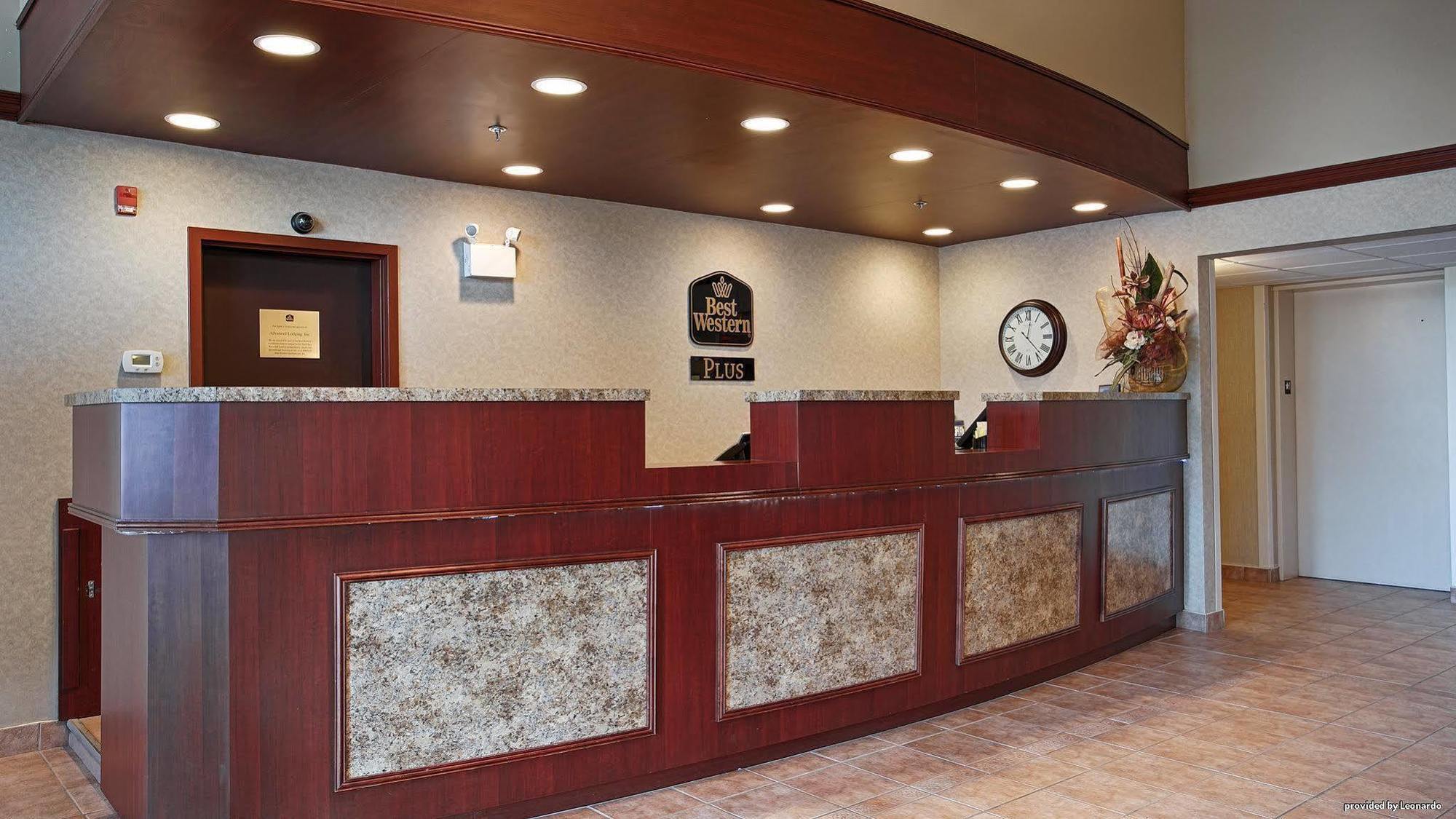 Best Western Plus Moncton Hotel Bagian luar foto